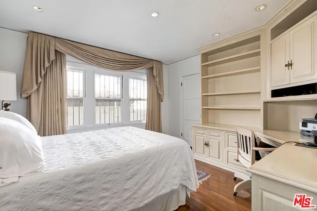 $7,995 | 1511 Pandora Avenue, Los Angeles, CA 90024