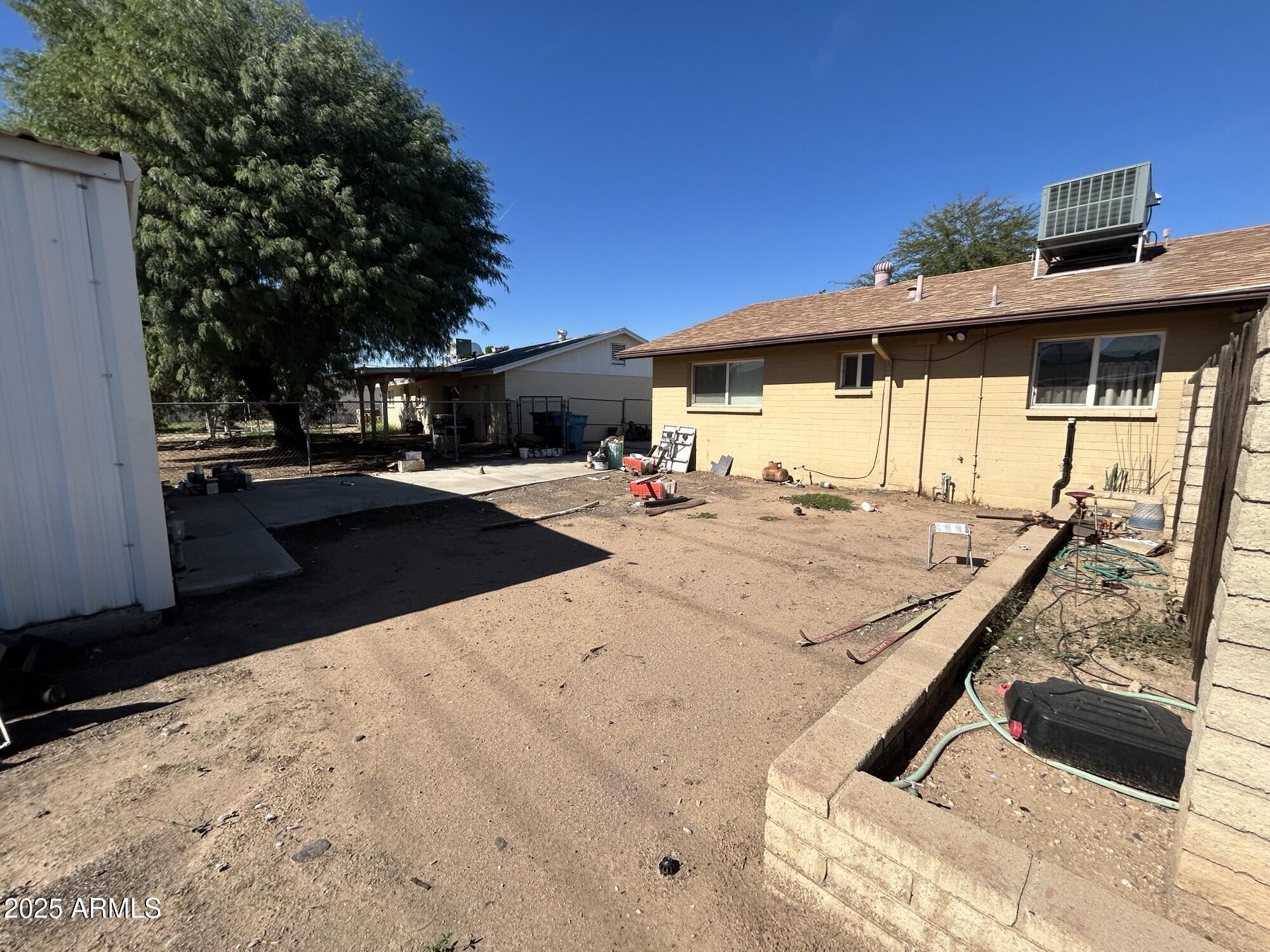 8243 West Piccadilly Road Phoenix, AZ 85033 - Photo 6 of 15 IMG_8628