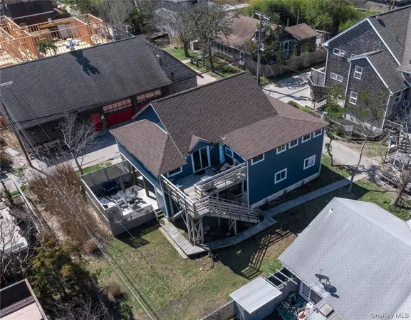 $1,799,000 | 597 Bayberry Walk, Ocean Beach, NY 11770