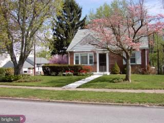 529 Lawrence Road Havertown, PA 19083 - Photo 1 of 5