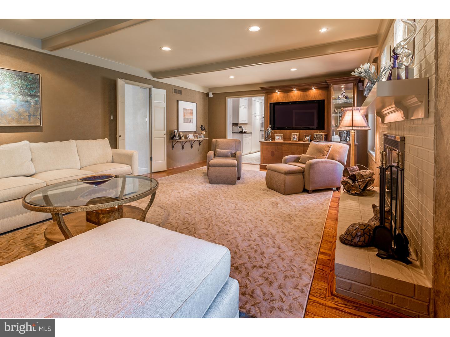 584 Sentinel Road Moorestown, NJ 08057 - Photo 6 of 18 Gallery Image 6