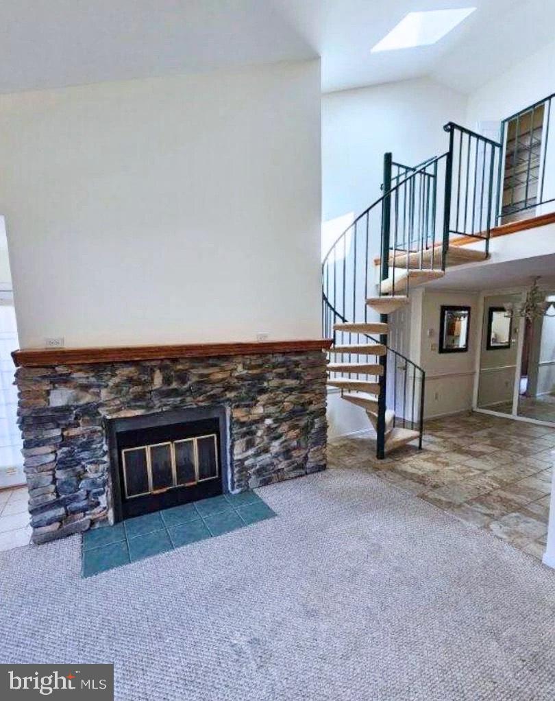 12316 Wadsworth Way, Unit 3 Woodbridge, VA 22192 - Photo 3 of 25