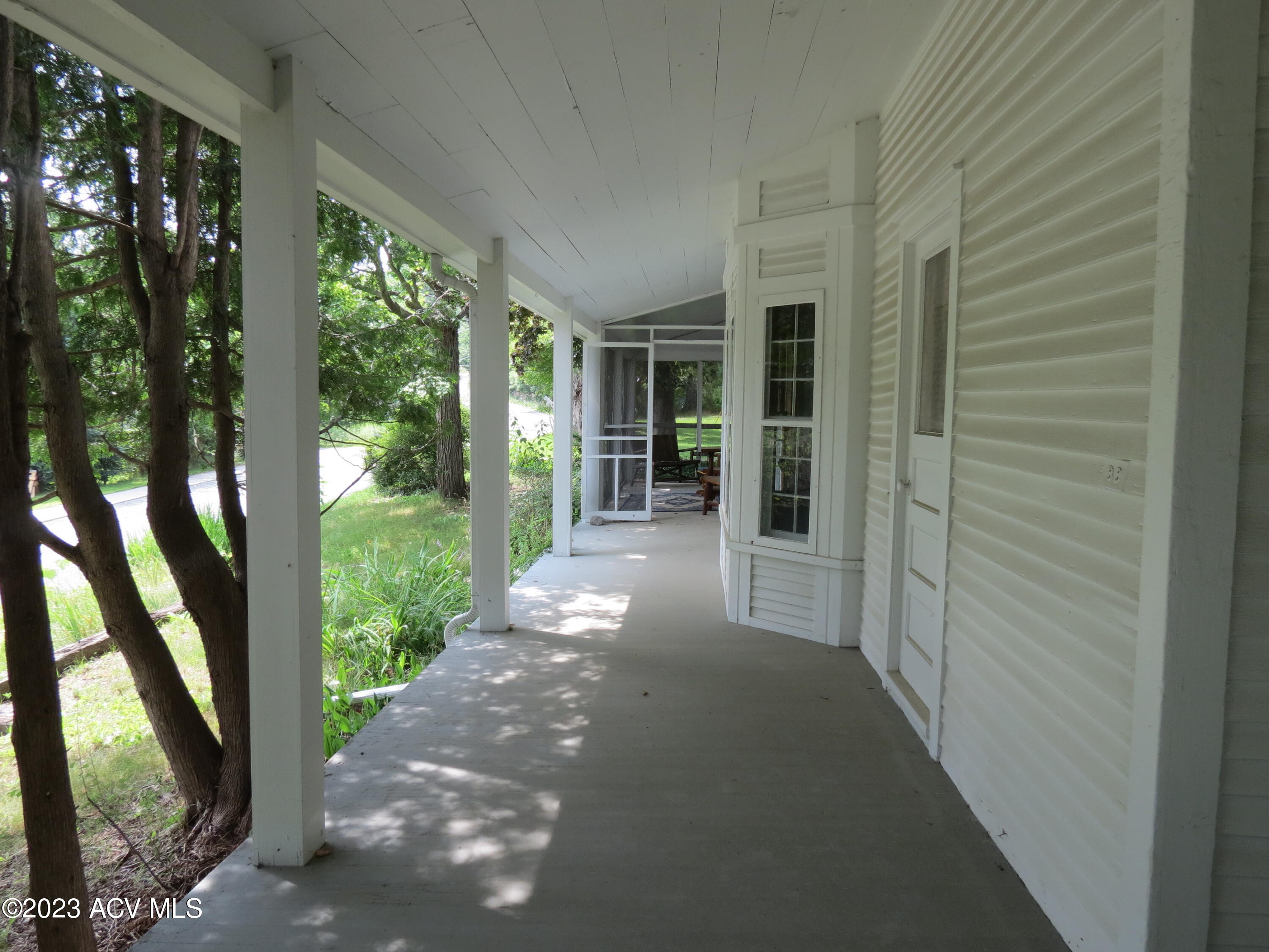 24 Springfield Road Upper Jay, NY 12987 - Photo 4 of 37 Gallery Image 4