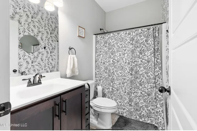 $485,000 | 5199 Dixie Creek Drive, Hernando, MS 38632