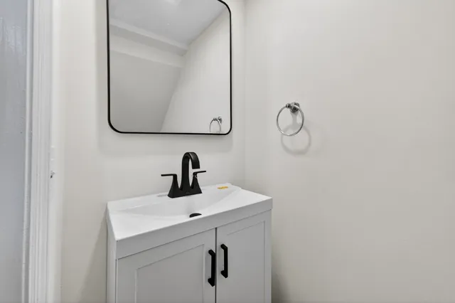 $425,000 | 3000 High Rigger Drive, Nashville, TN 37217