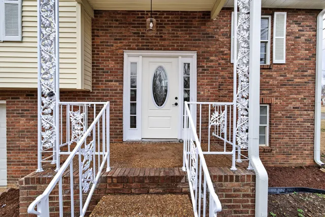$425,000 | 3000 High Rigger Drive, Nashville, TN 37217
