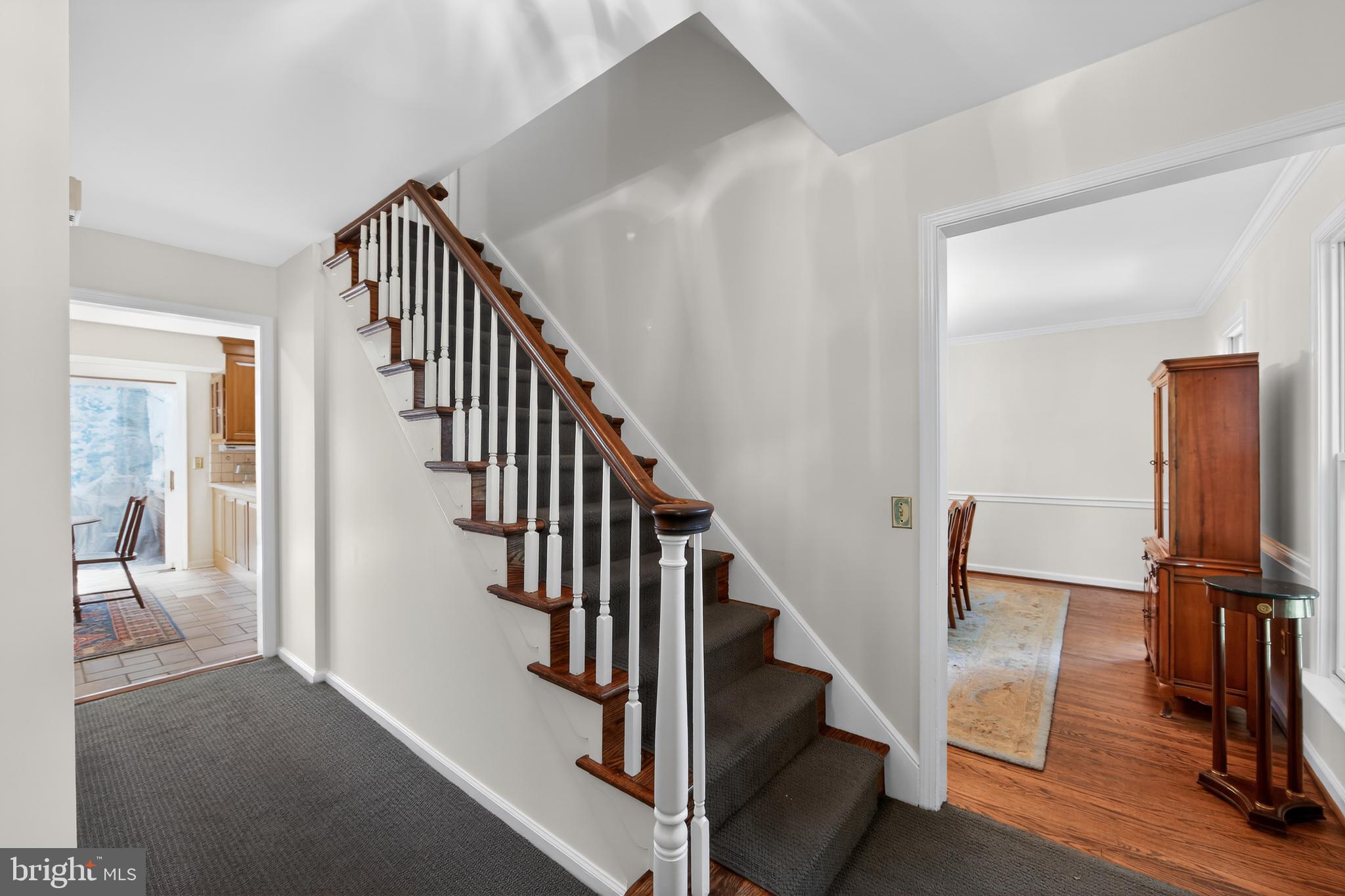 2119 County Line Road Villanova, PA 19085 - Photo 4 of 52 Foyer