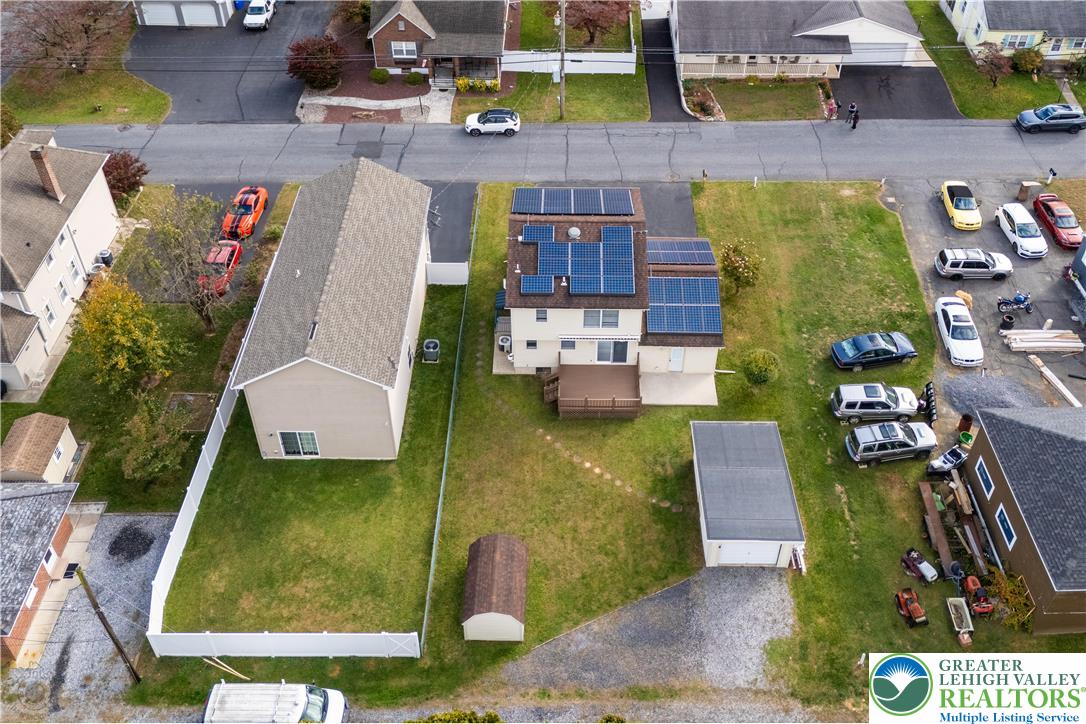 2735 Fairview Street Bethlehem, PA 18020 - Photo 41 of 43 swimming pool view with sitting space