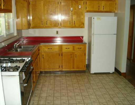 280 Limerick Road Wexford, PA 15090 - Photo 2 of 8 Kitchen.