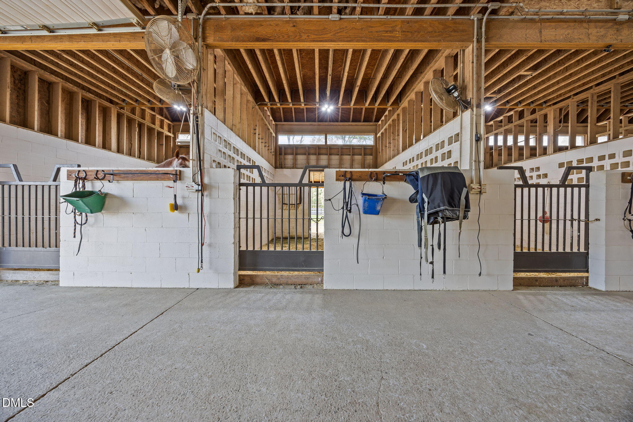 4578 Millpoint Road Greensboro, NC 27406 - Photo 28 of 66 Stalls