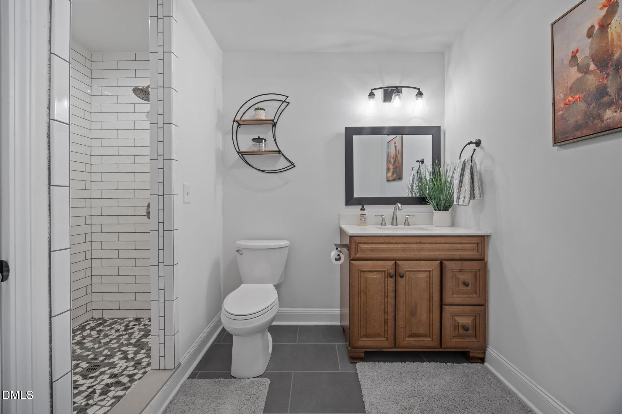 4578 Millpoint Road Greensboro, NC 27406 - Photo 33 of 66 2nd floor bath