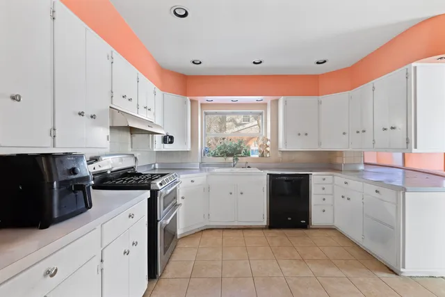 $599,000 | 2136 Linden Lane, Palatine, IL 60067