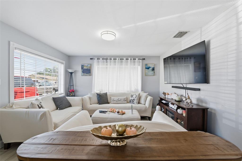 3310 West Beach Street Tampa, FL 33607 - Photo 8 of 25 Gallery Image 8