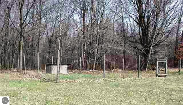 1216 Walton Road Mount Pleasant, MI 48858 - Photo 16 of 34 1779572-15.JPG