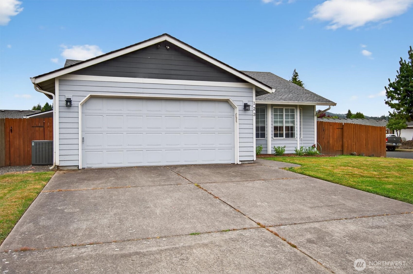 123 Yellow Brick Road Kelso, WA 98626 - Photo 2 of 32 Gallery Image 2