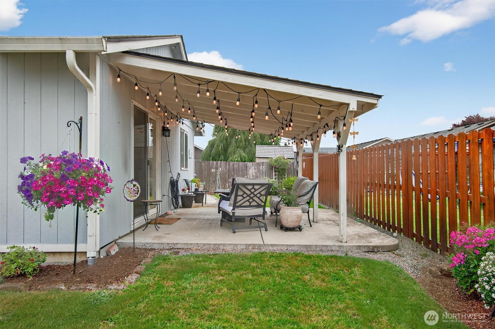 123 Yellow Brick Road Kelso, WA 98626 - Photo 29 of 32 Gallery Image 29