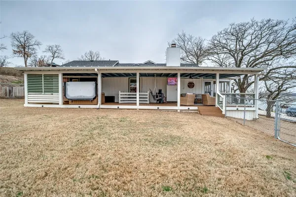 $585,000 | 170 Cherokee Trail, Nocona, TX 76255