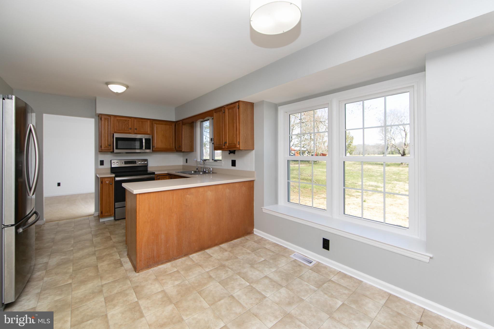 579 Lincoln Road Pilesgrove, NJ 08098 - Photo 12 of 36 Gallery Image 12