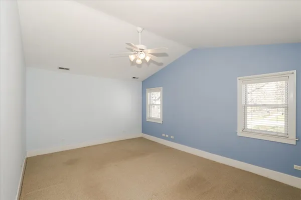 $875,000 | 354 Hawthorne Boulevard, Glen Ellyn, IL 60137