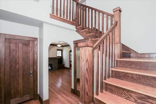 $875,000 | 354 Hawthorne Boulevard, Glen Ellyn, IL 60137