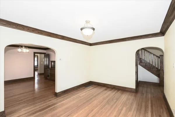 $875,000 | 354 Hawthorne Boulevard, Glen Ellyn, IL 60137