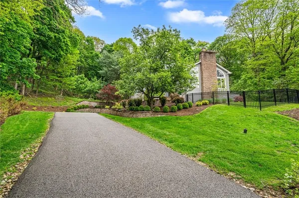 $1,625,000 | 610 Davis Lane, Sewickley, PA 15143