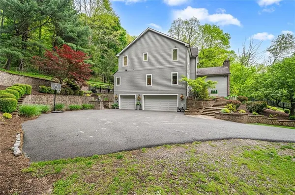 $1,625,000 | 610 Davis Lane, Sewickley, PA 15143