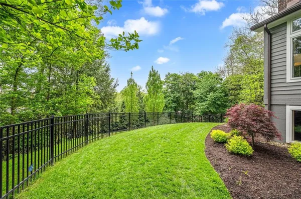 $1,625,000 | 610 Davis Lane, Sewickley, PA 15143