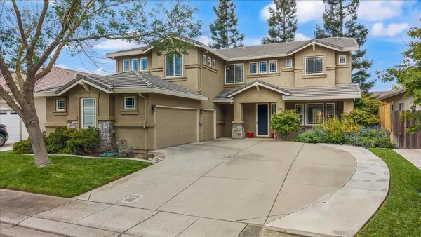 $675,000 | 2701 Ashbrook Drive, Modesto, CA 95355