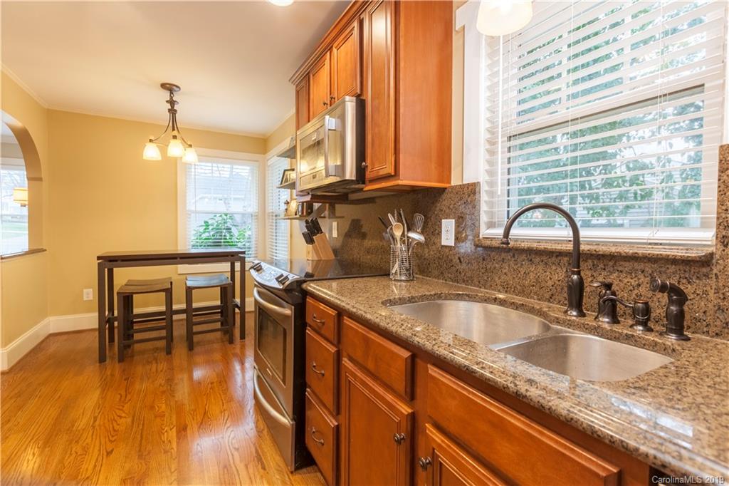 1500 Brook Road Charlotte, NC 28205 - Photo 11 of 32 Gallery Image 11