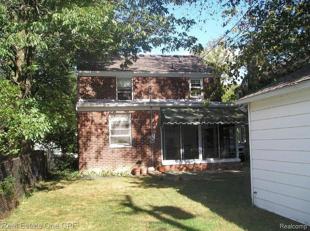 237 McMillan Road Grosse Pointe, MI 48236 - Photo 17 of 25 17P9123096BACK YARD