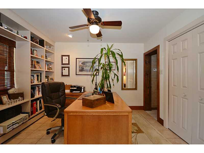 696 Simpson Howell Road Elizabeth, PA 15037 - Photo 8 of 25 Den/Family/Great Room. Possible 4th Bedroom