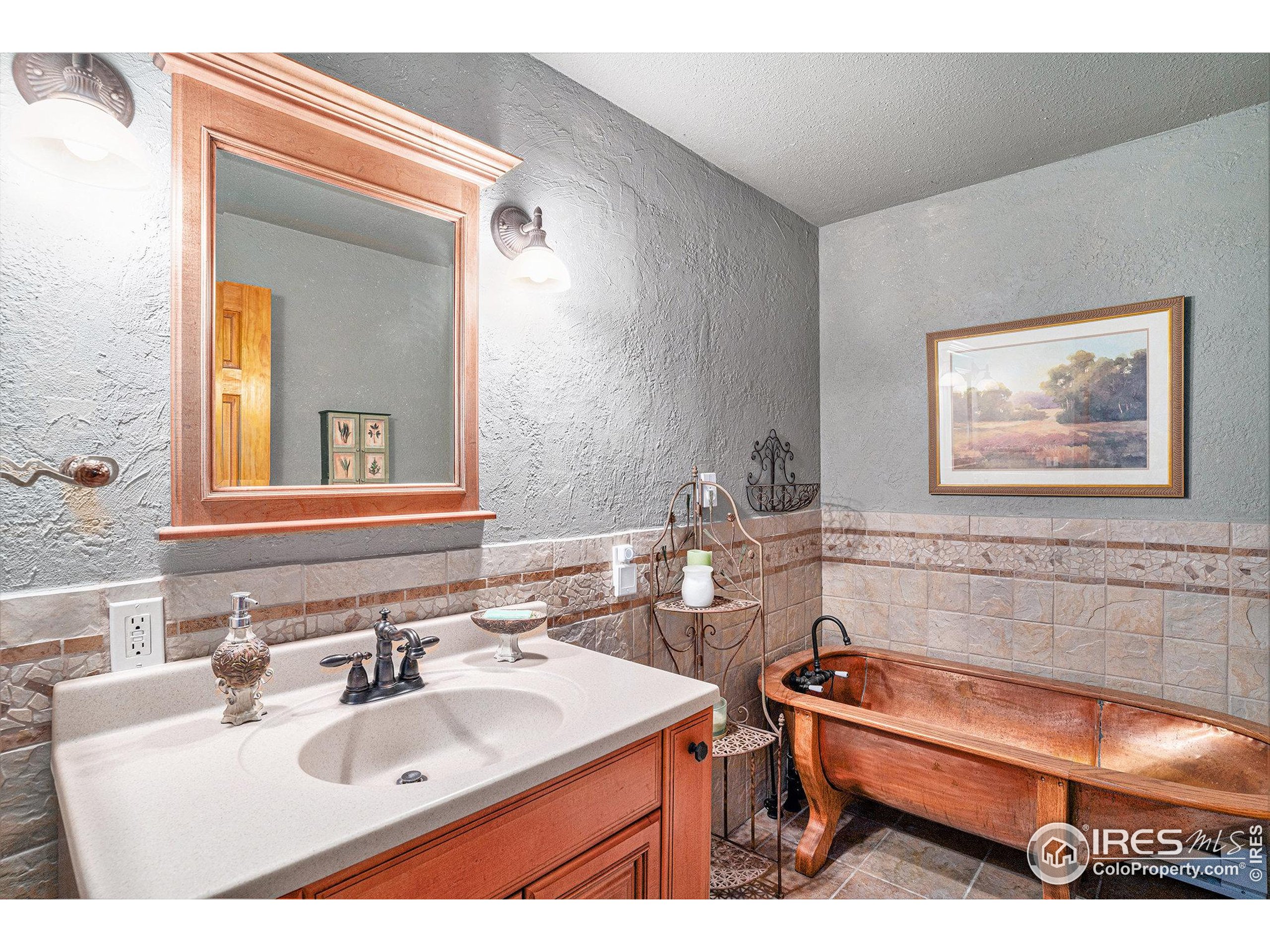 504 Rustic Road Bellvue, CO 80512 - Photo 16 of 39