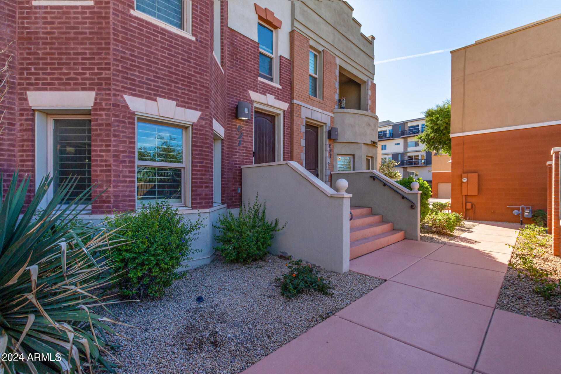 621 South Roosevelt Street Tempe, AZ 85281 - Photo 2 of 40 01 - Roosevelt