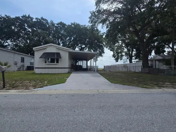 $149,000 | 1807 Pauline Drive, Unit 279, Lake Alfred, FL 33850