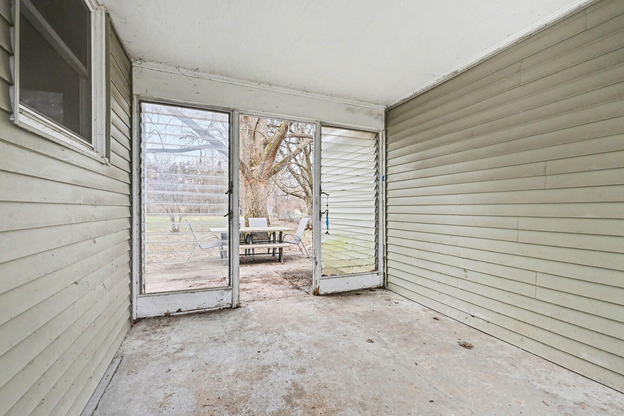 8129 South Sprinkle Road Portage, MI 49002 - Photo 17 of 20 017_file_4412