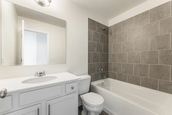 $4,000 | 1944 Kingsley Circle, Northbrook, IL 60062