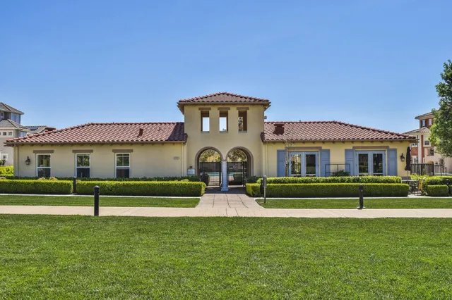 $949,888 | 557 Selby Lane, Unit 3, Livermore, CA 94551