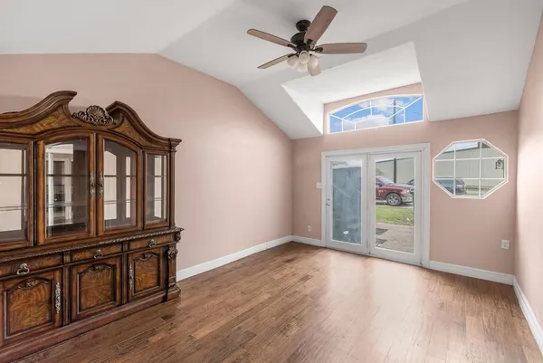 $1,000 | 4107 Highway 35 South, Unit 1, Rockport, TX 78382