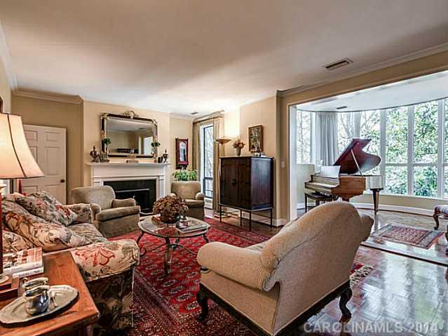 926 Cherokee Road, Unit A3 Charlotte, NC 28207 - Photo 5 of 16 Gallery Image 5