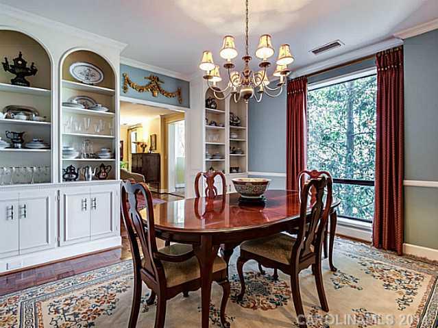 926 Cherokee Road, Unit A3 Charlotte, NC 28207 - Photo 7 of 16 Gallery Image 7