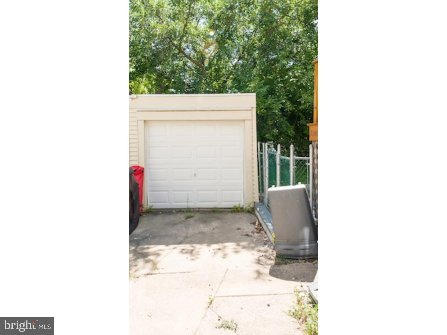 356 Fairfax Road Drexel Hill, PA 19026 - Photo 5 of 14 Garage