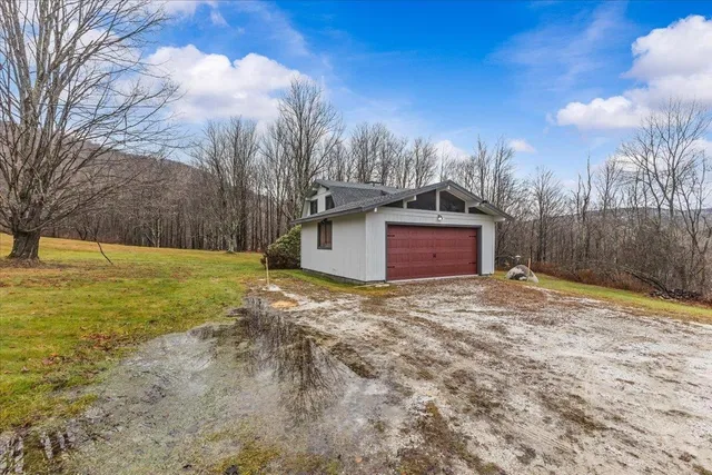 $918,999 | 953 Lincoln Gap Road, Warren, VT 05674