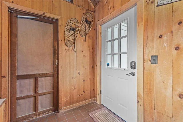 $918,999 | 953 Lincoln Gap Road, Warren, VT 05674