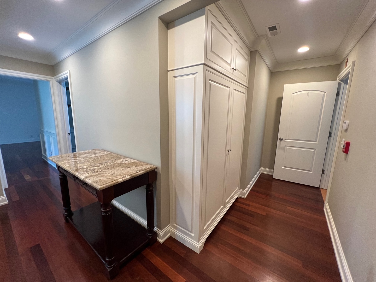 1000 Ridge Road, Unit 2 Wilmette, IL 60091 - Photo 2 of 10