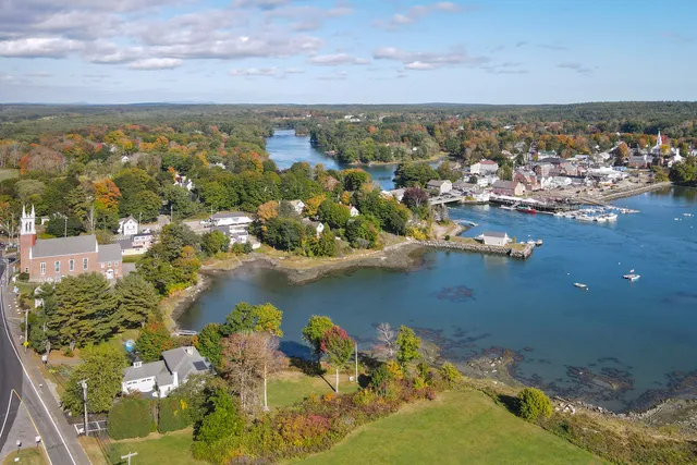 $2,000,000 | 35 Main Street, Newcastle, ME 04553
