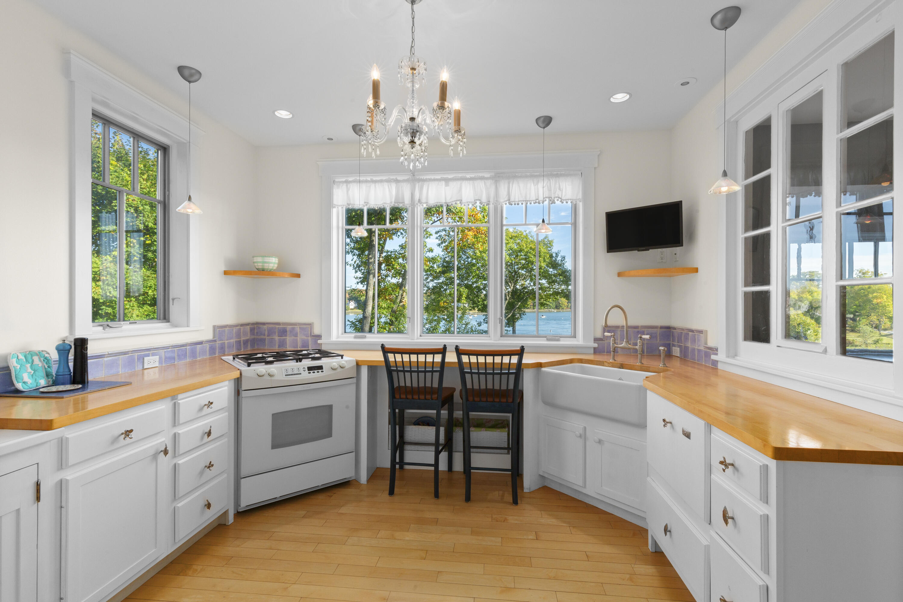 35 Main Street Newcastle, ME 04553 - Photo 15 of 31 26-35MainSt-Newcastle-KS