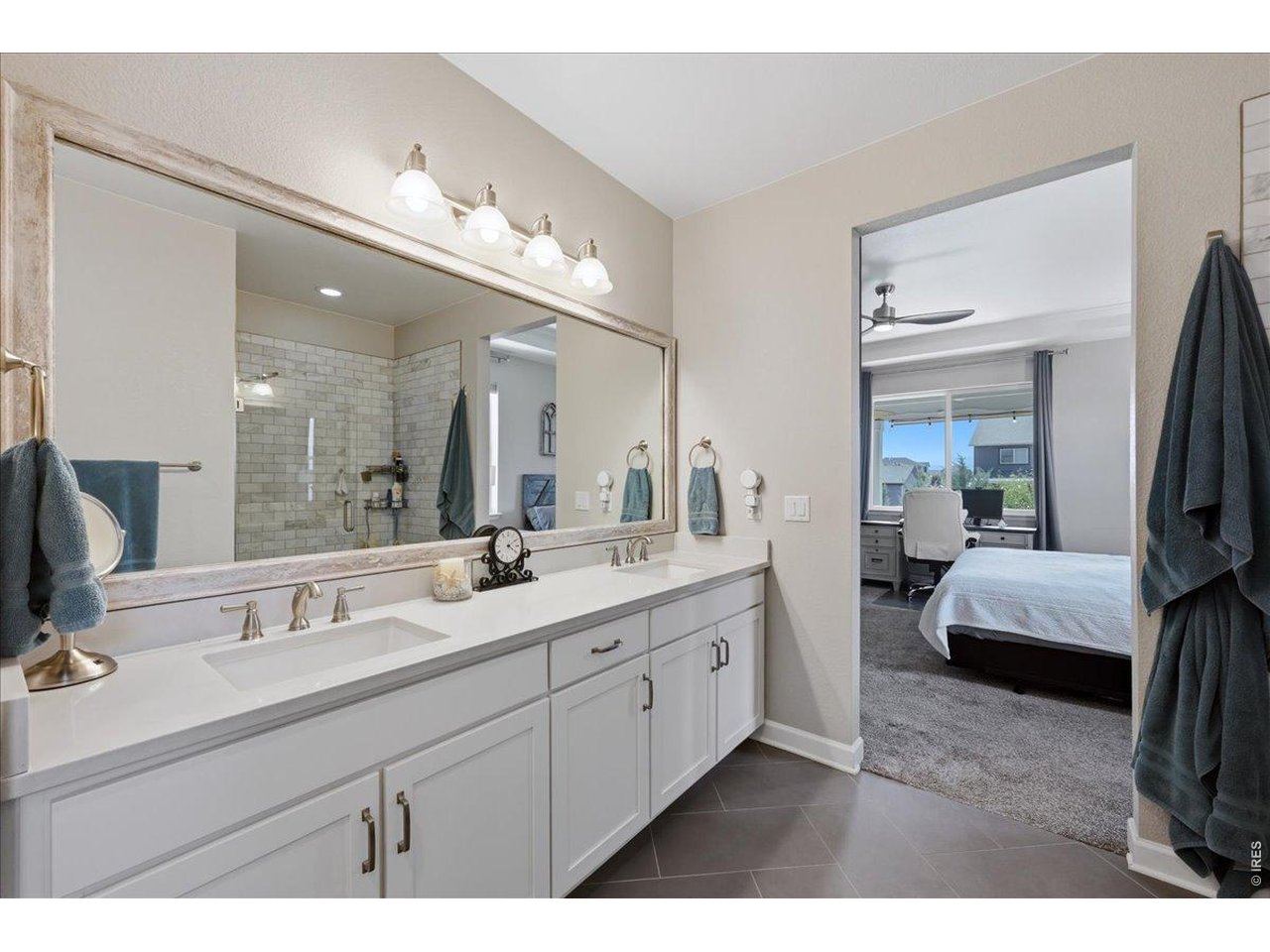 997 Blue Bell Road Berthoud, CO 80513 - Photo 19 of 50 Walk-in shower