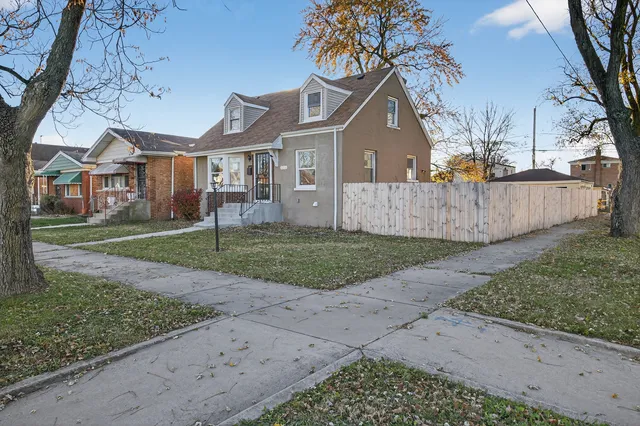 $289,000 | 9100 South Wallace Street, Chicago, IL 60620