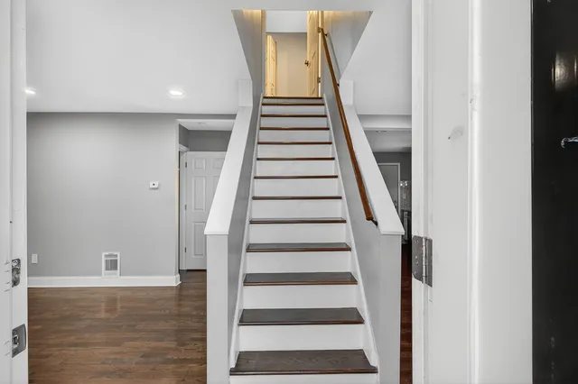 $289,000 | 9100 South Wallace Street, Chicago, IL 60620